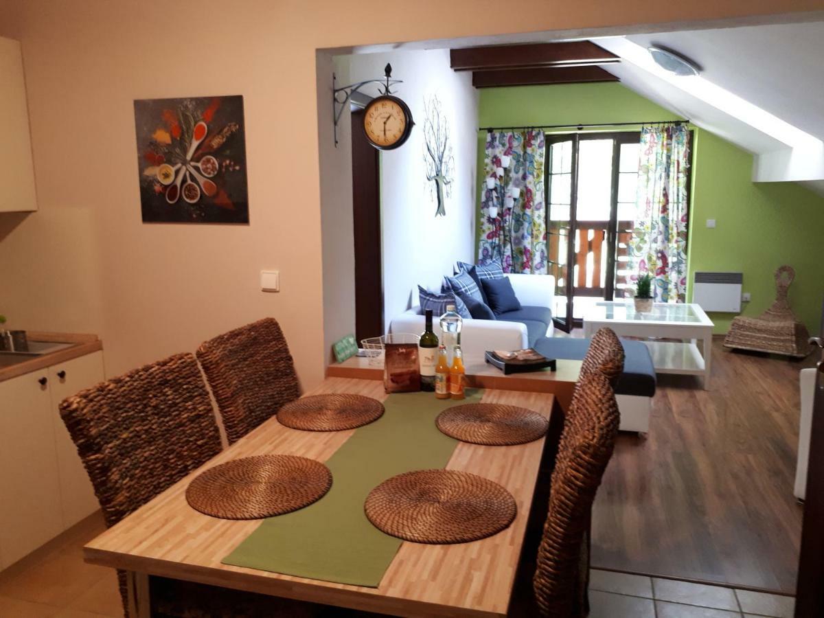 Ferienwohnung Hrabovo Barbora 19 Ruzomberok Exterior foto
